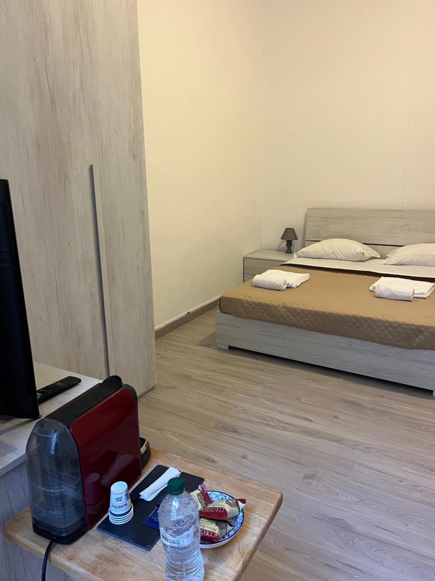 Affittacamere San Pietro Resort Rome Bagian luar foto